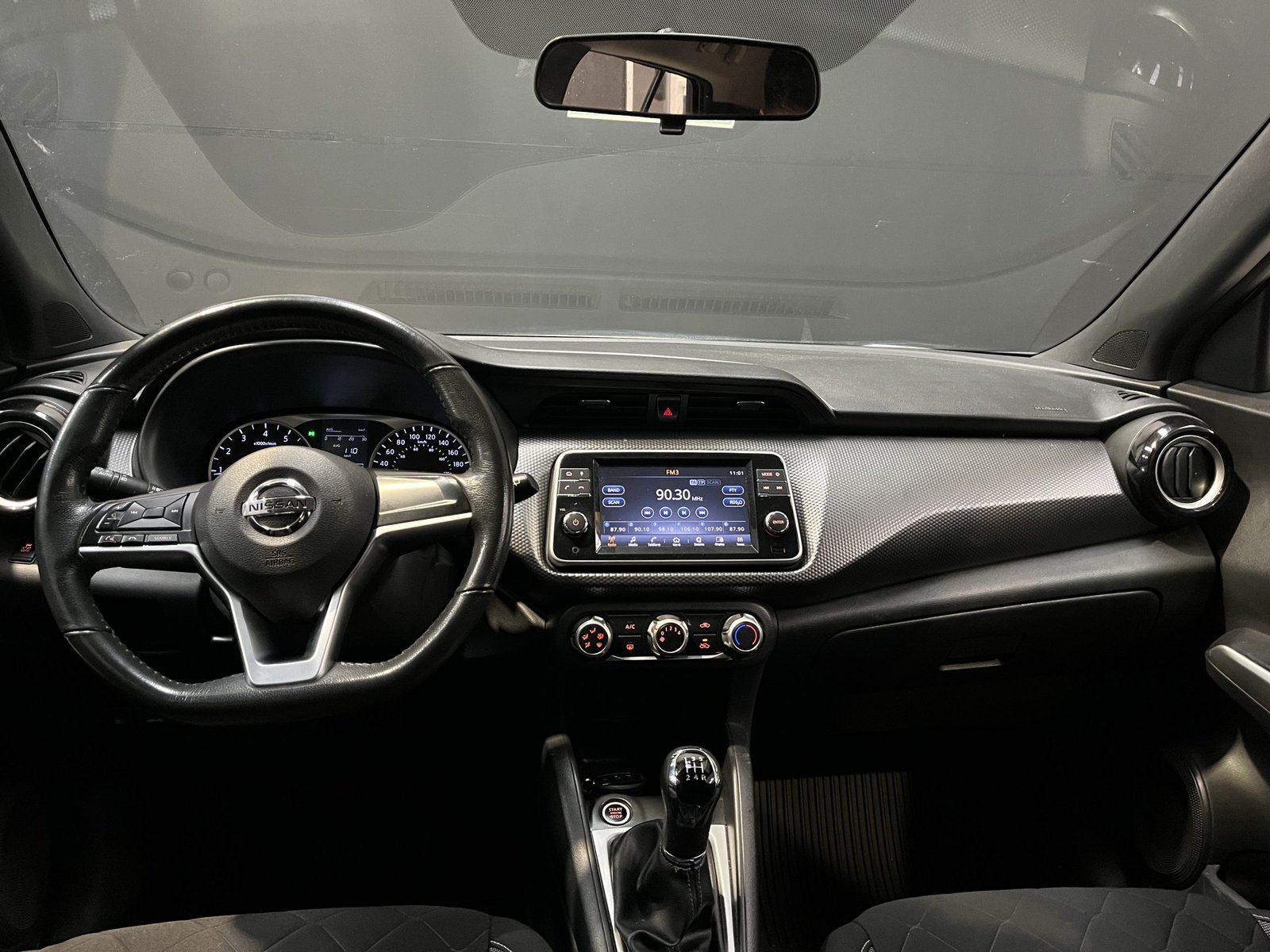 Nissan KICKS ADVANCE 1.6 MT 2021 - Imagen 18 de 20