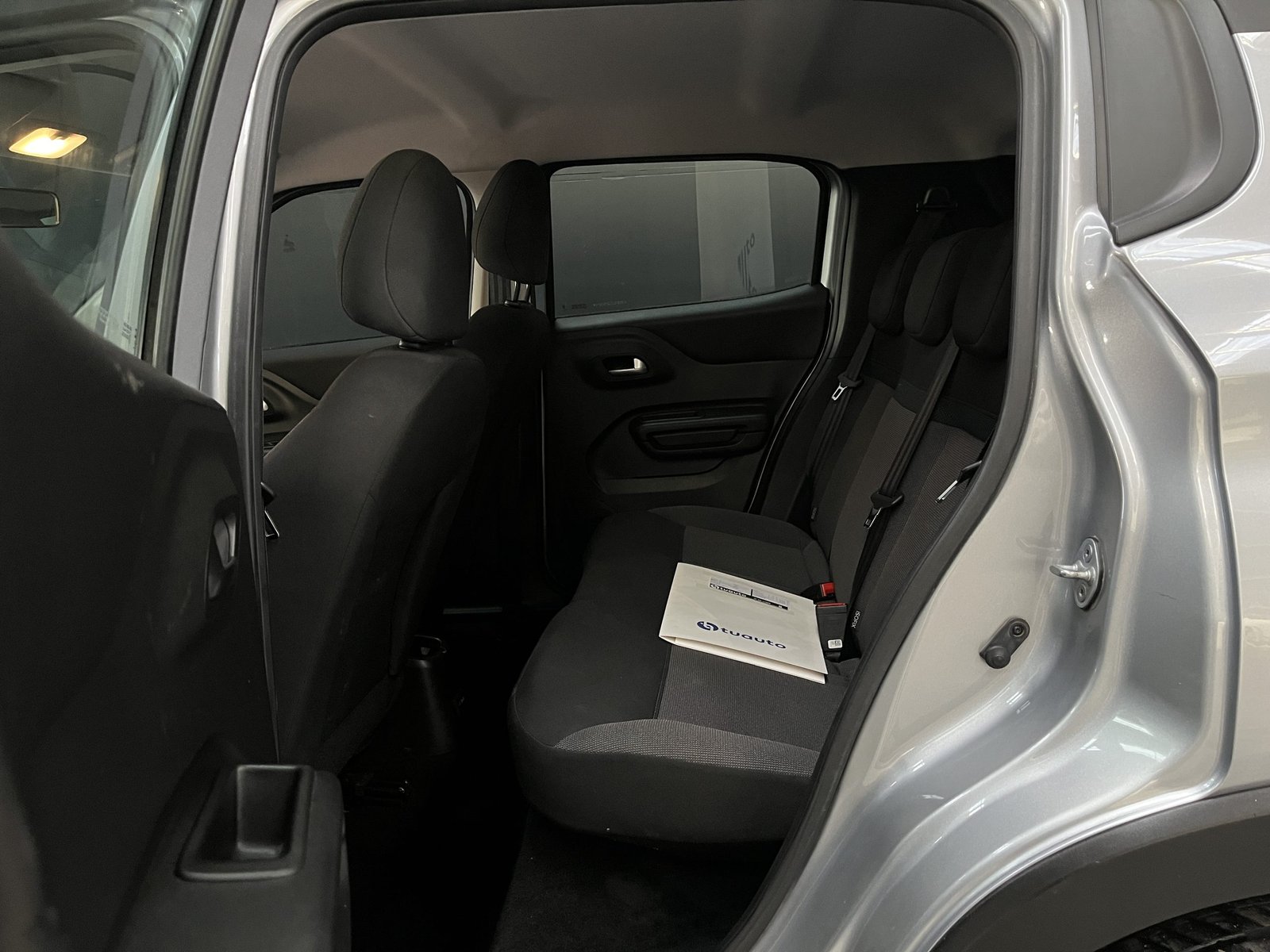 Citroën CITROEN C3 PURETECH 4X2 1.2 2023 - Imagen 17 de 18
