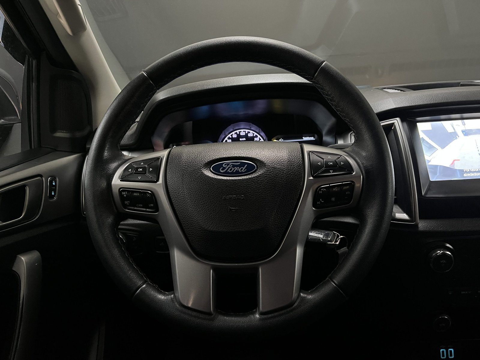 Ford RANGER 4X4 XLT 3.2 MT 2022 - Imagen 12 de 18