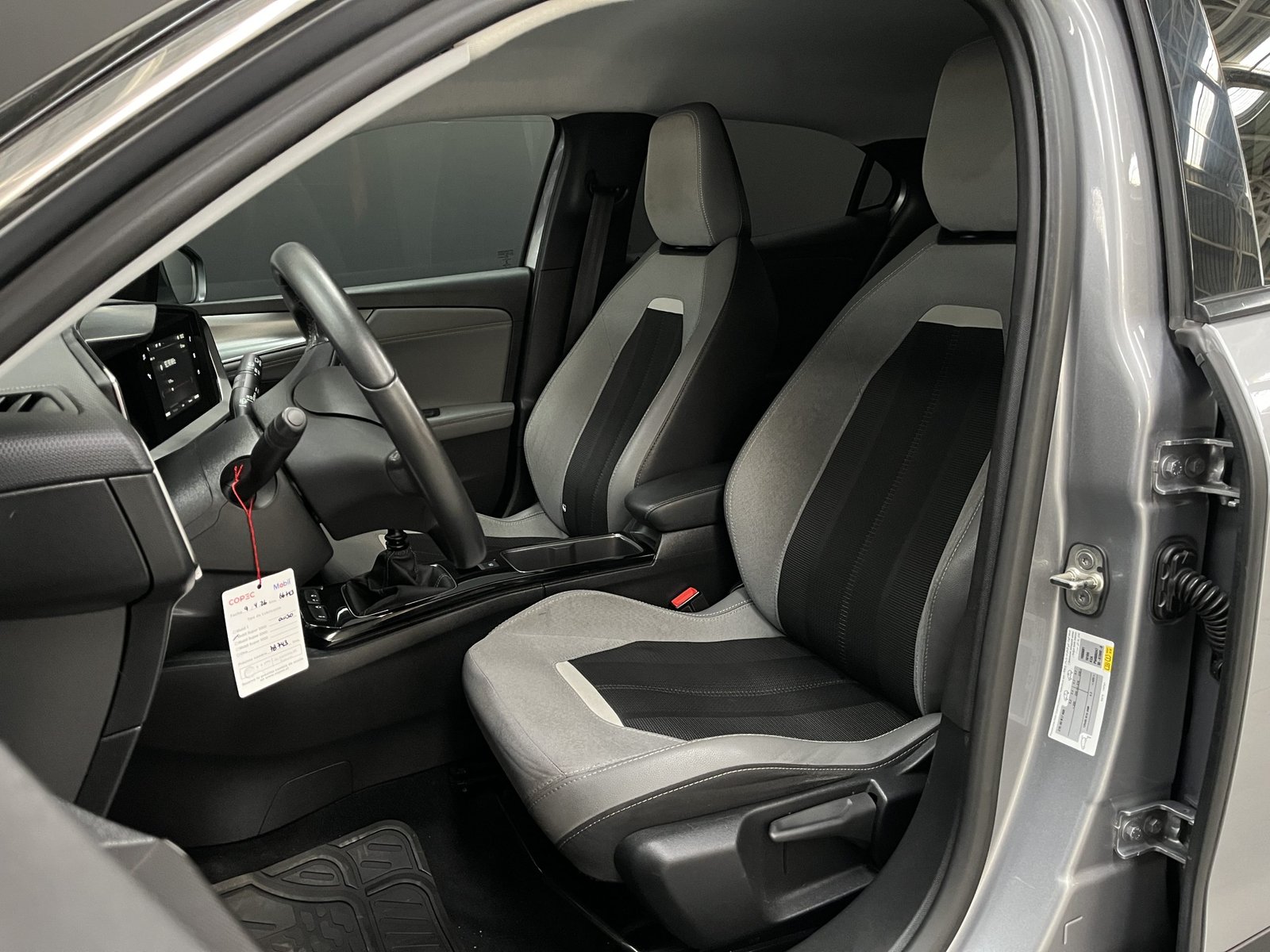 Opel MOKKA 1.5 TD MT ELEGANCE 2022 - Imagen 11 de 19