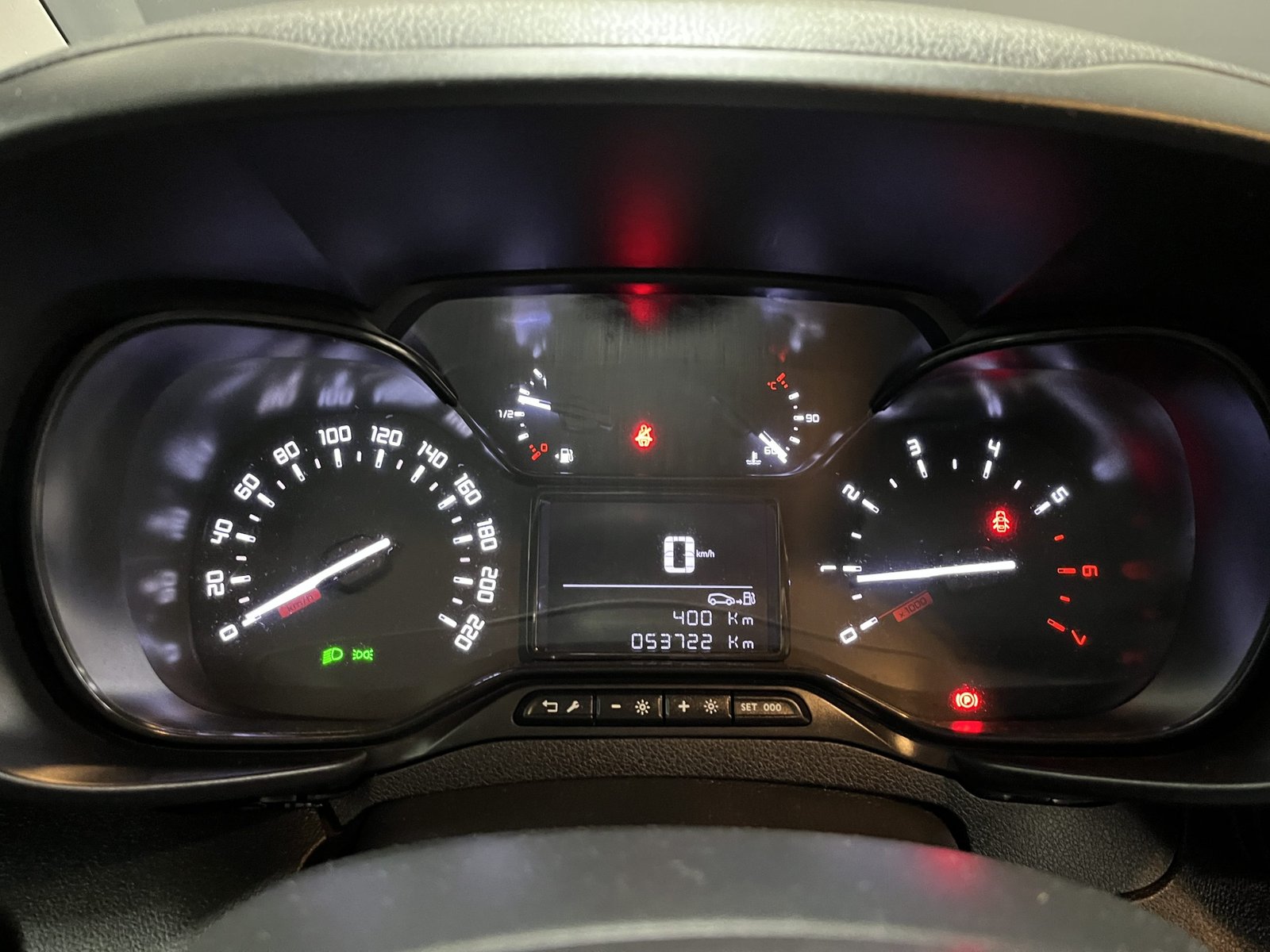 Citroën CITROEN BERLINGO 1.5 HDI MT 2025 - Imagen 12 de 14