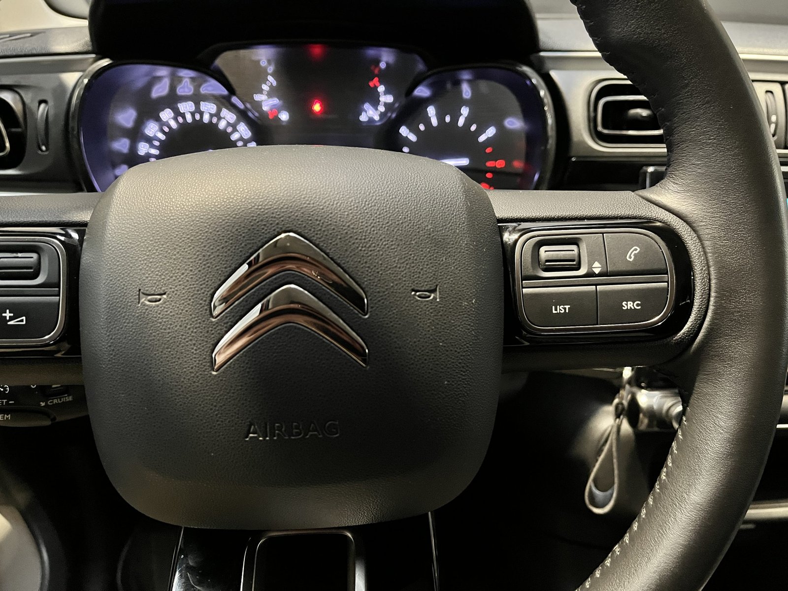 Citroën CITROEN C3 1.5 HDI MT FEEL 2022 - Imagen 17 de 20