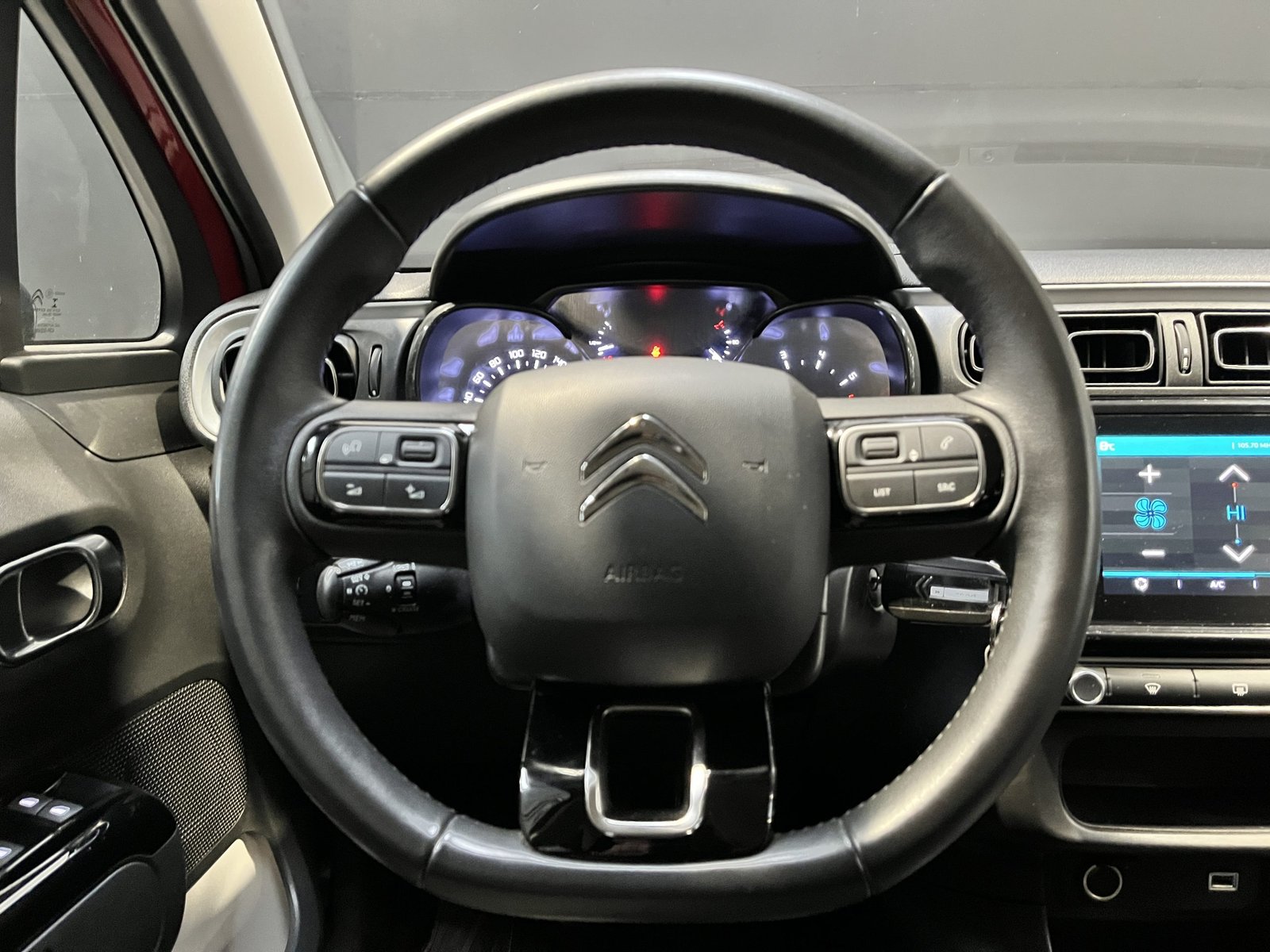 Citroën CITROEN C3 1.5 HDI MT FEEL 2022 - Imagen 14 de 20