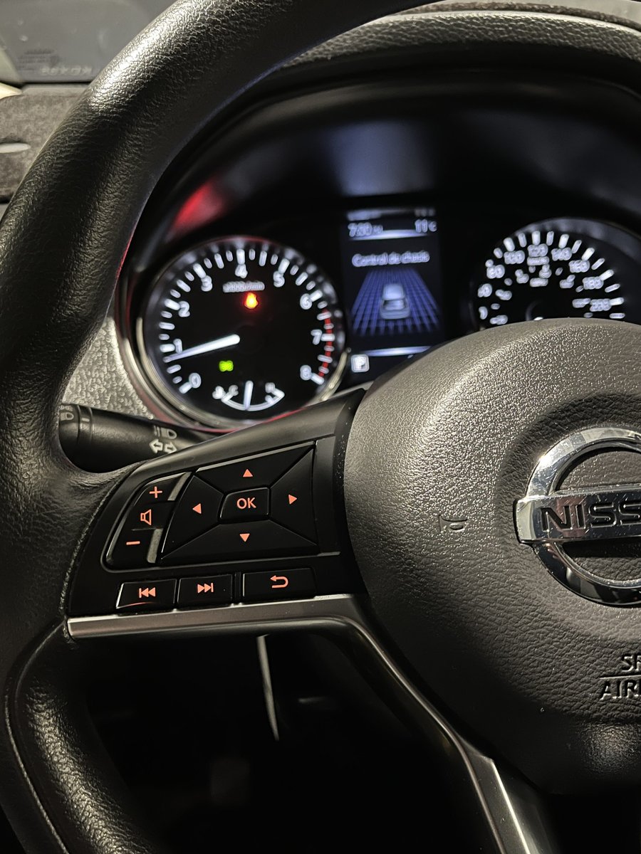 Nissan X-TRAIL SENSE 2.5 CVT 3ROW 2019 - Imagen 14 de 19