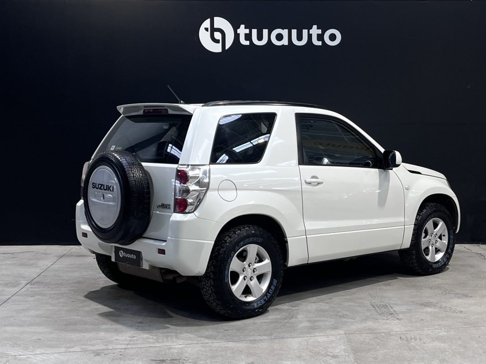 Suzuki GRAND VITARA GLX 4X4 2.4 2019 - Foto 4 de 14