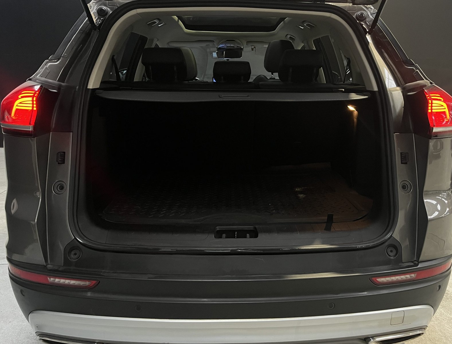 GEELY AZKARRA 1.5 AUT EXCLUSIVE 2022 - Imagen 20 de 20