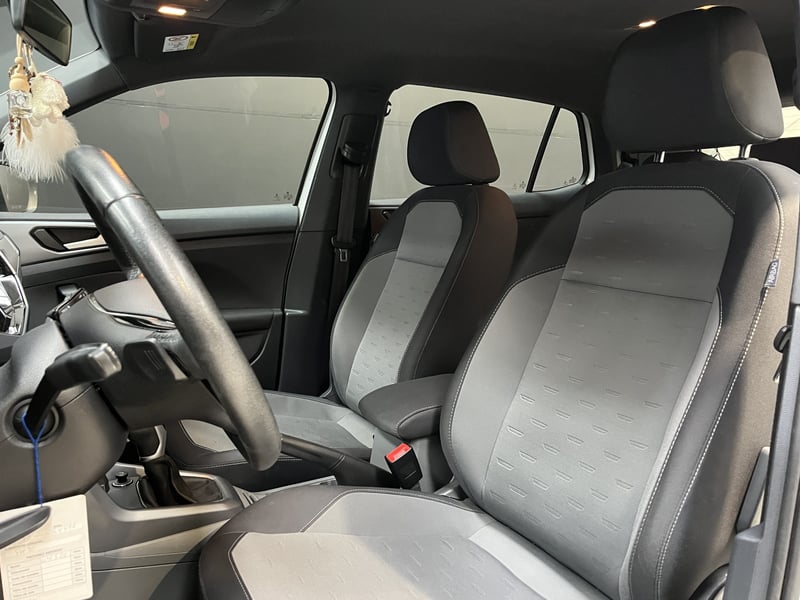 MG VOLKSWAGEN T-CROSS COMFORTLINE TSI 1.0 AUT 2021 - Imagen 10 de 16