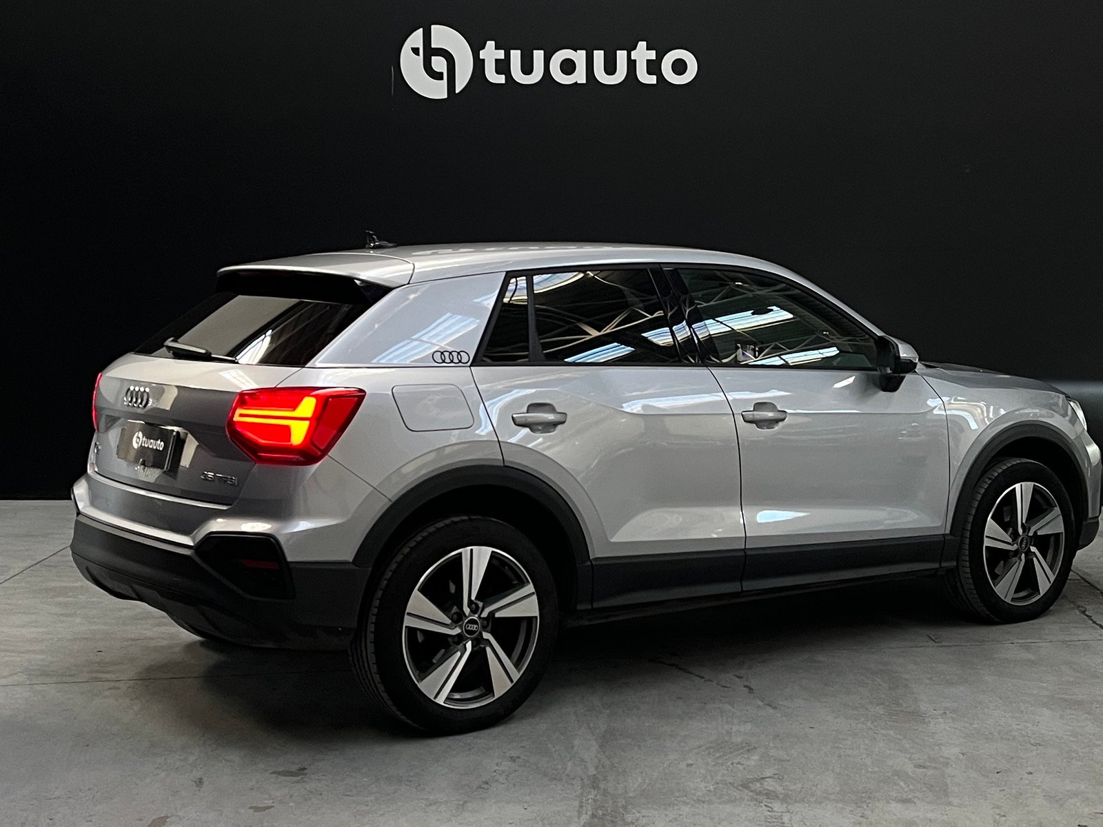Audi Q2 35 TFSI 1.4 AUT 2022 - Foto 4 de 20
