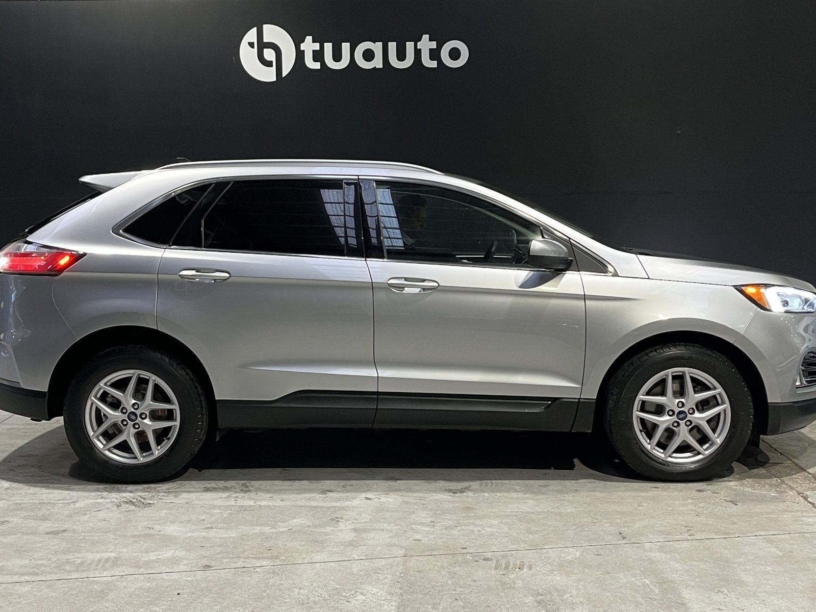 Ford EDGE SEL 2.0 AUT 2022 - Foto 3 de 16
