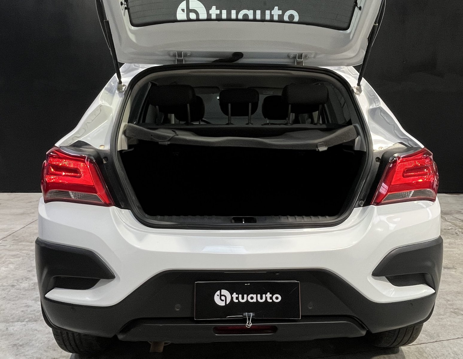 Chevrolet ONIX ACTIVE HB 1.4 MT 2020 - Imagen 12 de 19