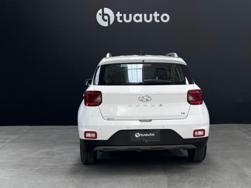 Hyundai VENUE QX VALUE MT 1.6 2023 - Imagen 5 de 17