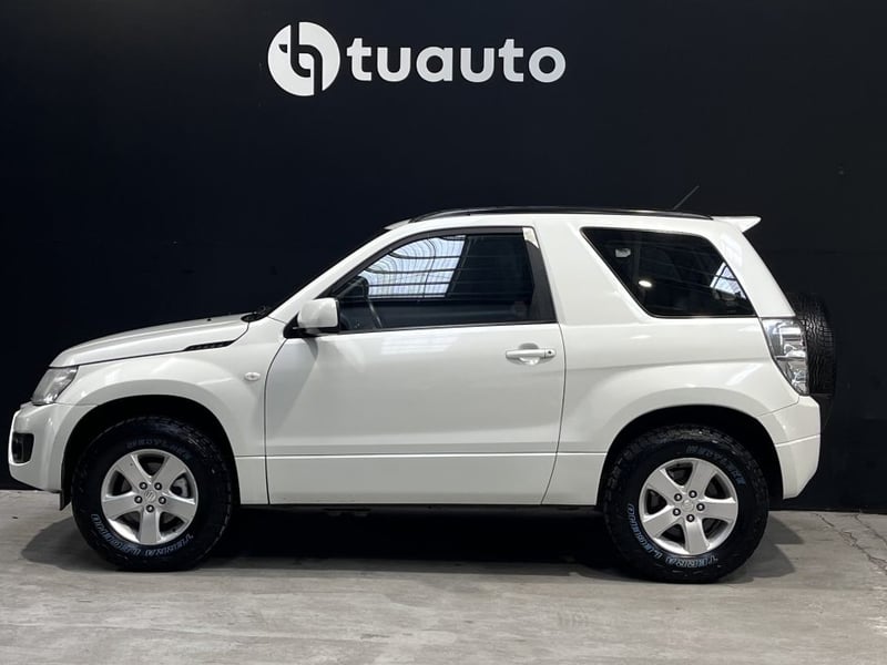 Suzuki GRAND VITARA GLX 4X4 2.4 2019 - Imagen 6 de 14