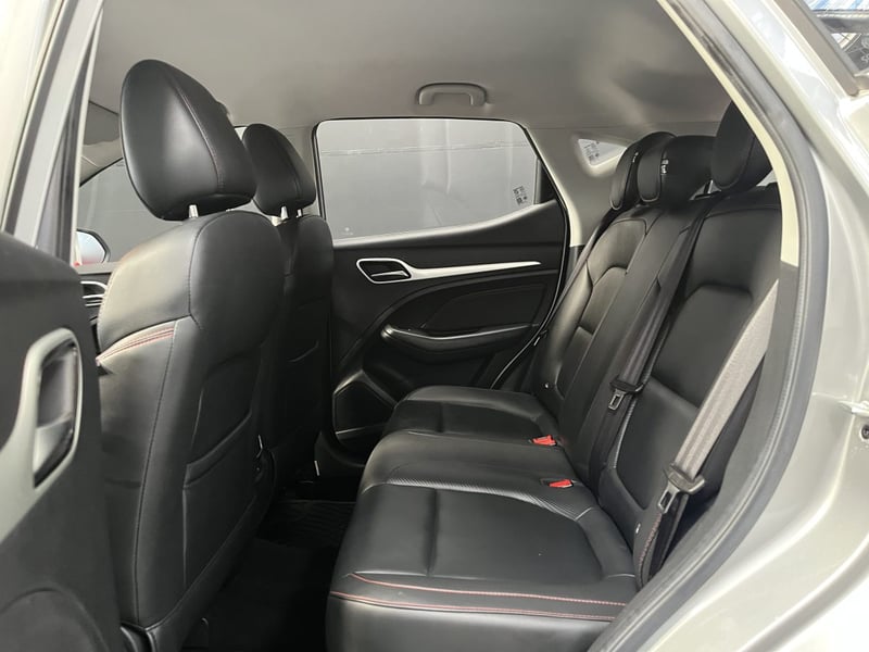 MG ZX CVT 1.5 AUT DLX 2023 - Imagen 9 de 18