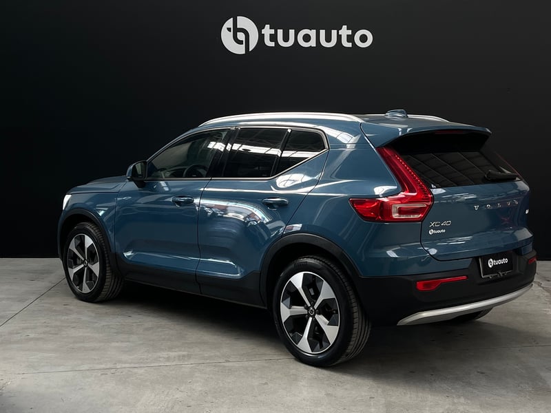 Volvo XC40 B4 PLUS 2.0 AUT 2024 - Imagen 6 de 17