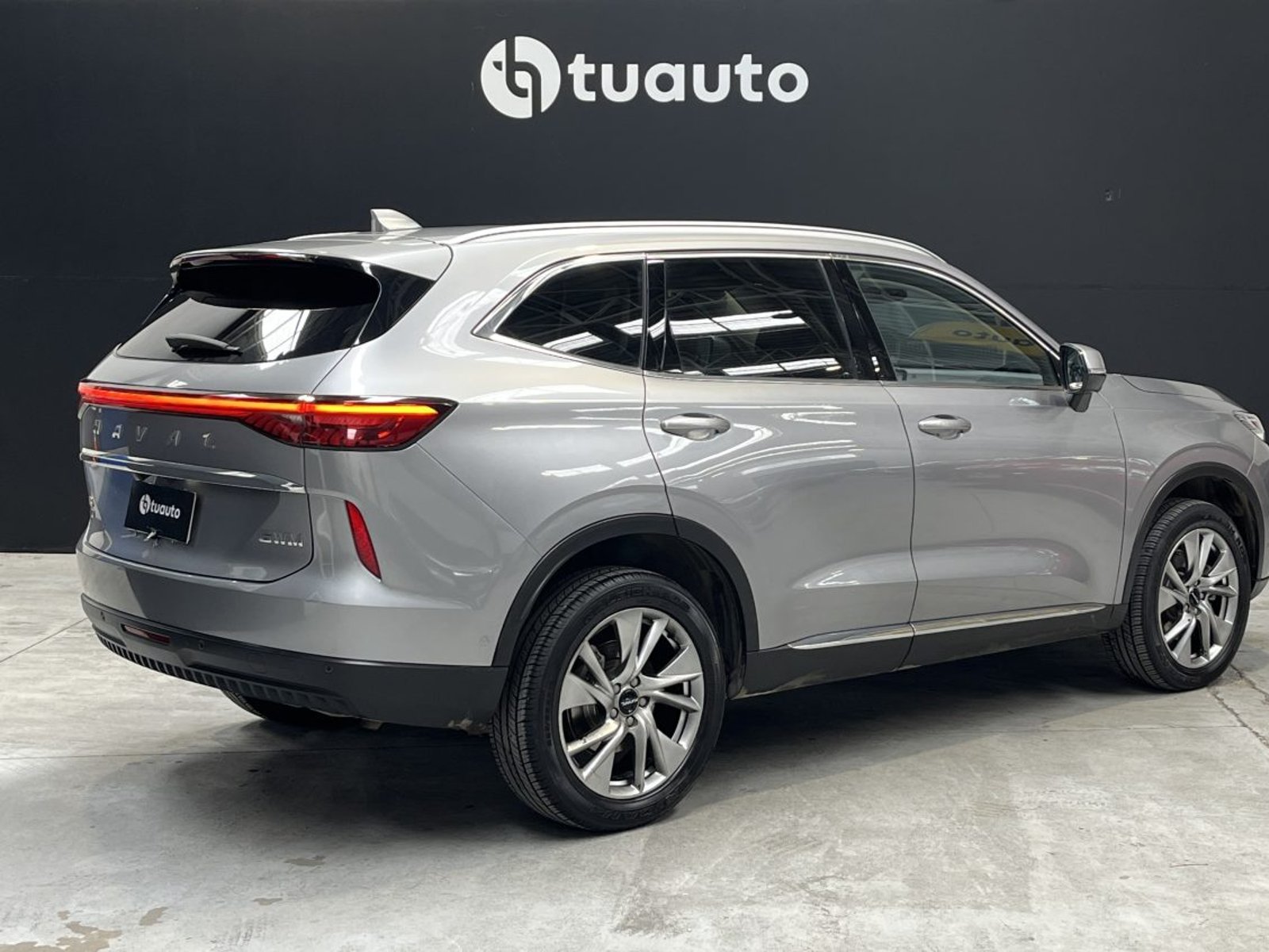 Haval H6 T4X4 2.0 AUT DELUXE 2023 - Foto 4 de 19