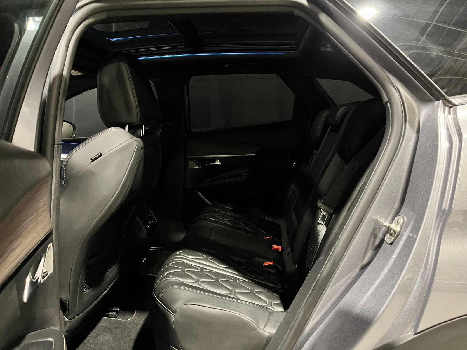 PEUGEOT 3008 HYBRID 300 4X4 1.6 AUT 2022 - Imagen 18 de 20