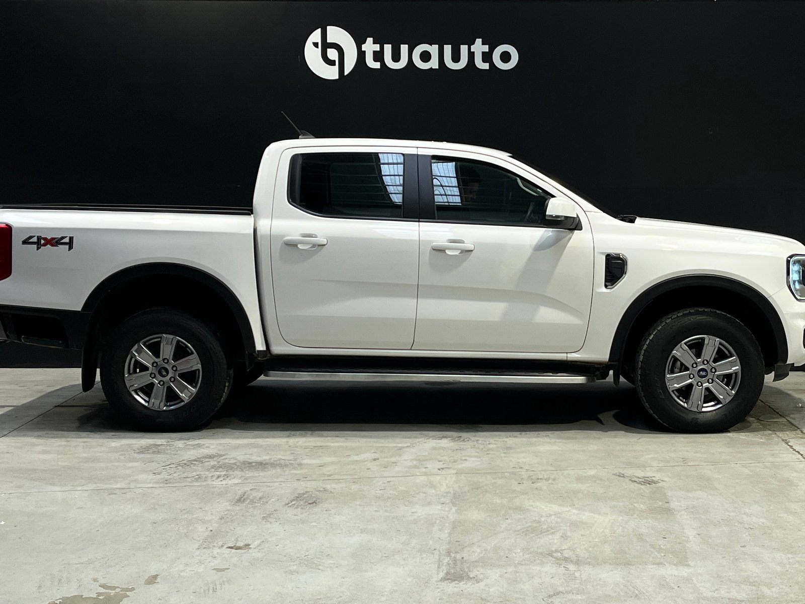 Ford RANGER XLS TM 4X4 2.0 2024 - Foto 3 de 19