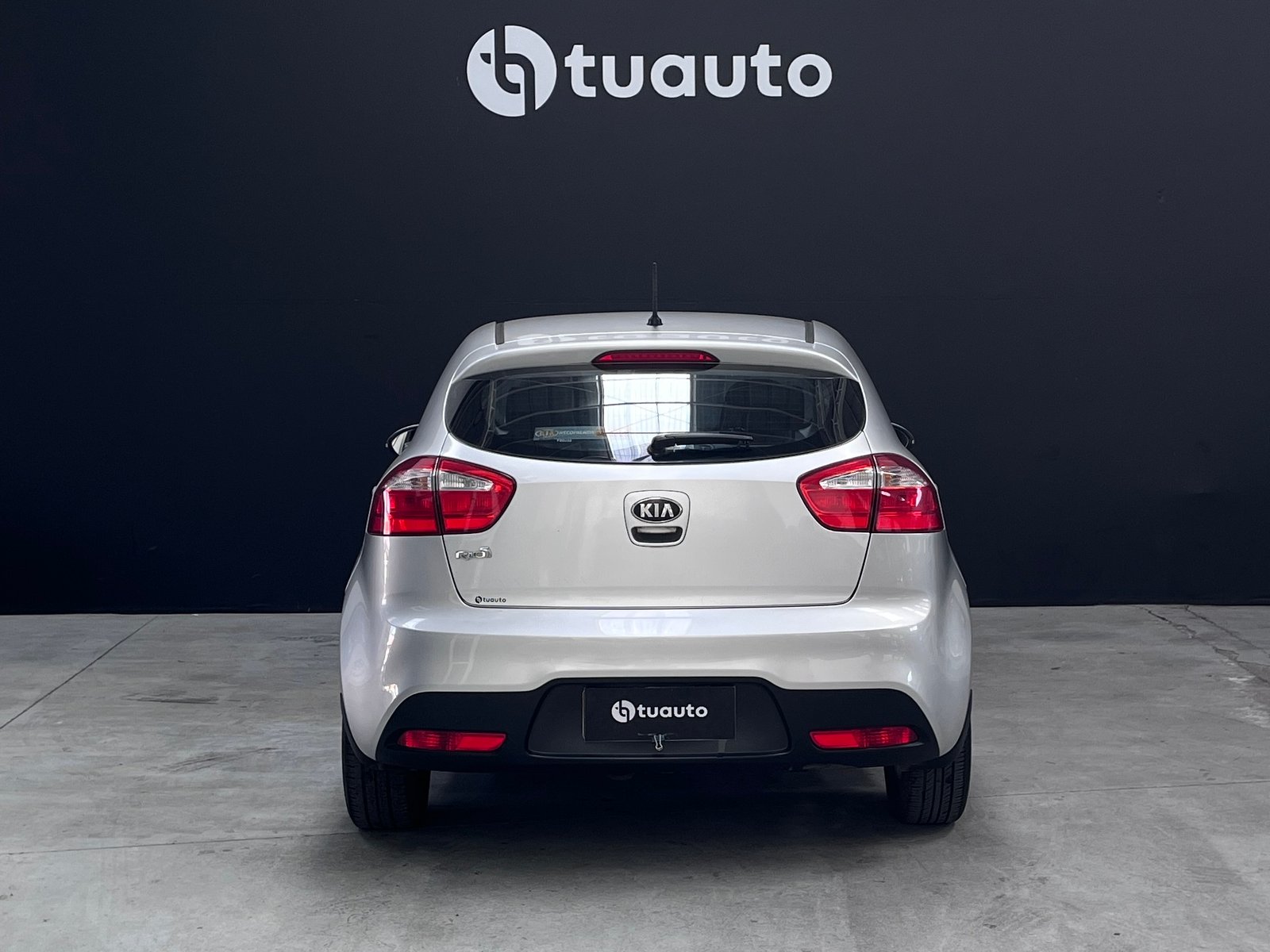 Kia RIO5 UB EX 1.4 MT 2013 - Foto 5 de 17