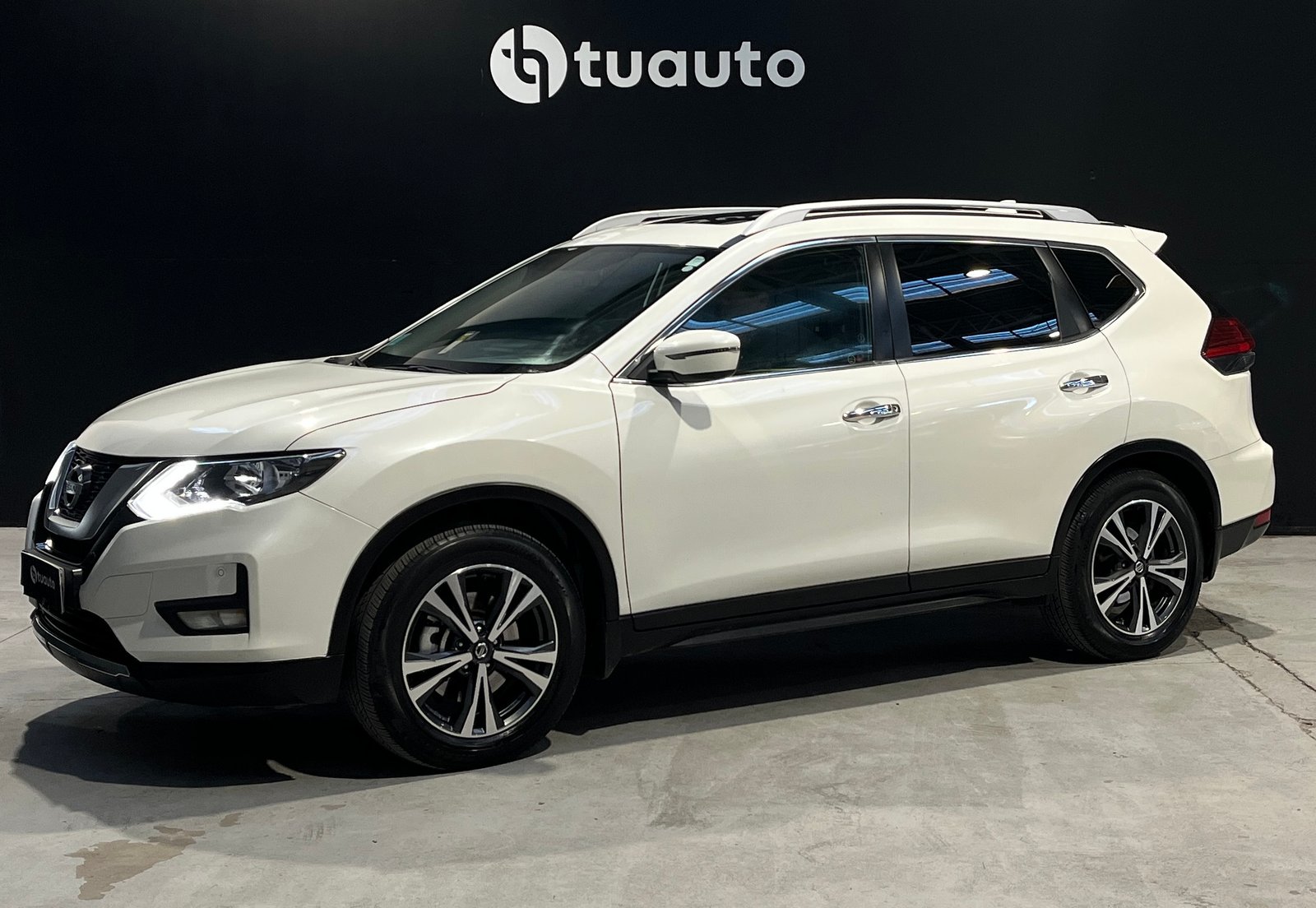 Nissan X-TRAIL ADVANCE CVT 2.5 AT 2023 - Imagen 8 de 20