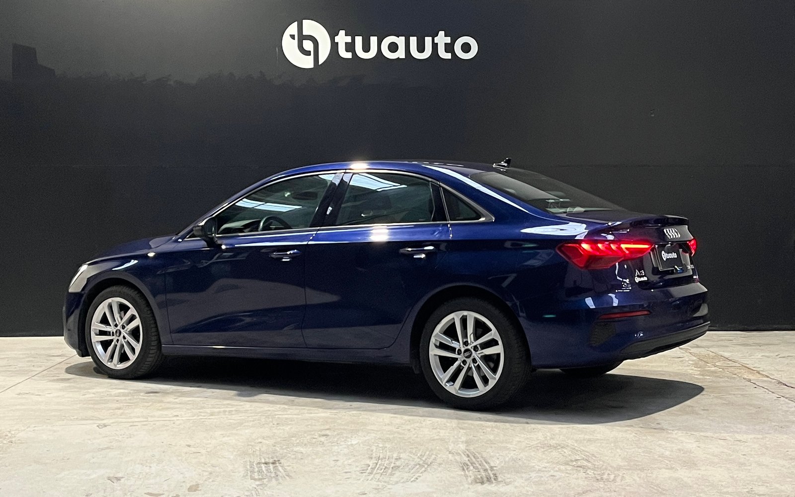 Audi A3 SEDAN 35 TFSI 1.4 AUT 2024 - Imagen 6 de 16