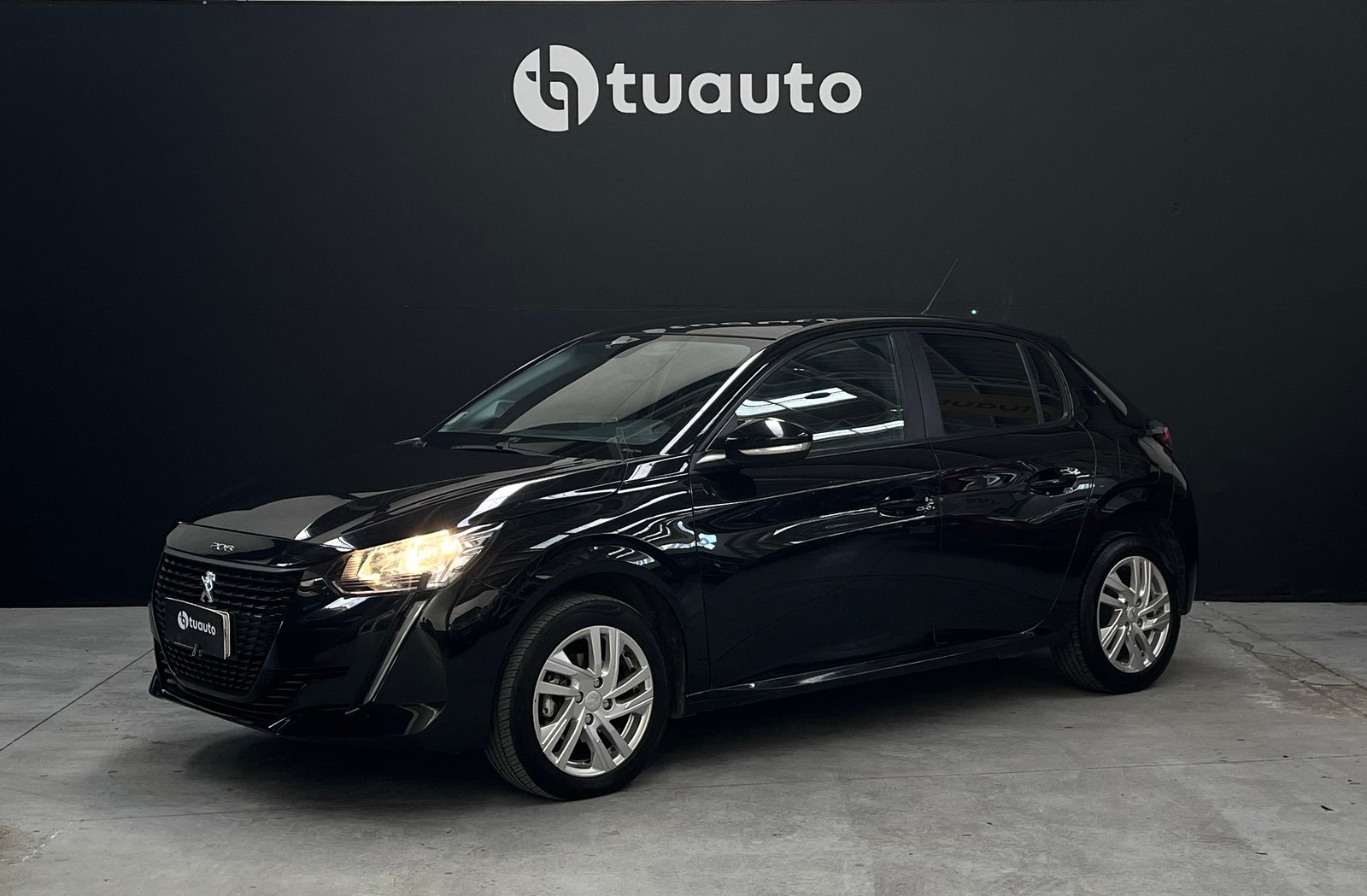 Peugeot 208 STYLE 1.2 MT 2023 - Imagen 8 de 19