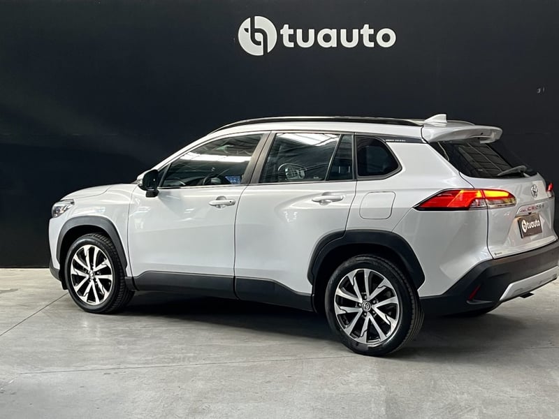 Toyota COROLLA CROSS SEG CVT 2.0 AUT 2022 - Imagen 6 de 16