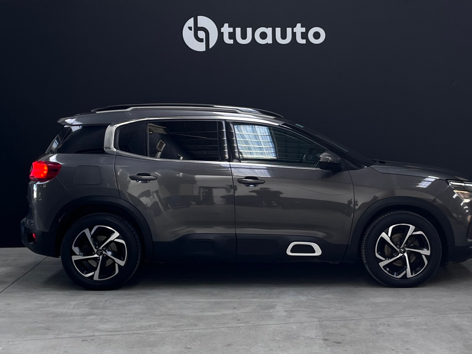 Citroën CITROEN C5 AIRCROSS HDI 1.5 AUT FEEL 2020 - Foto 3 de 19