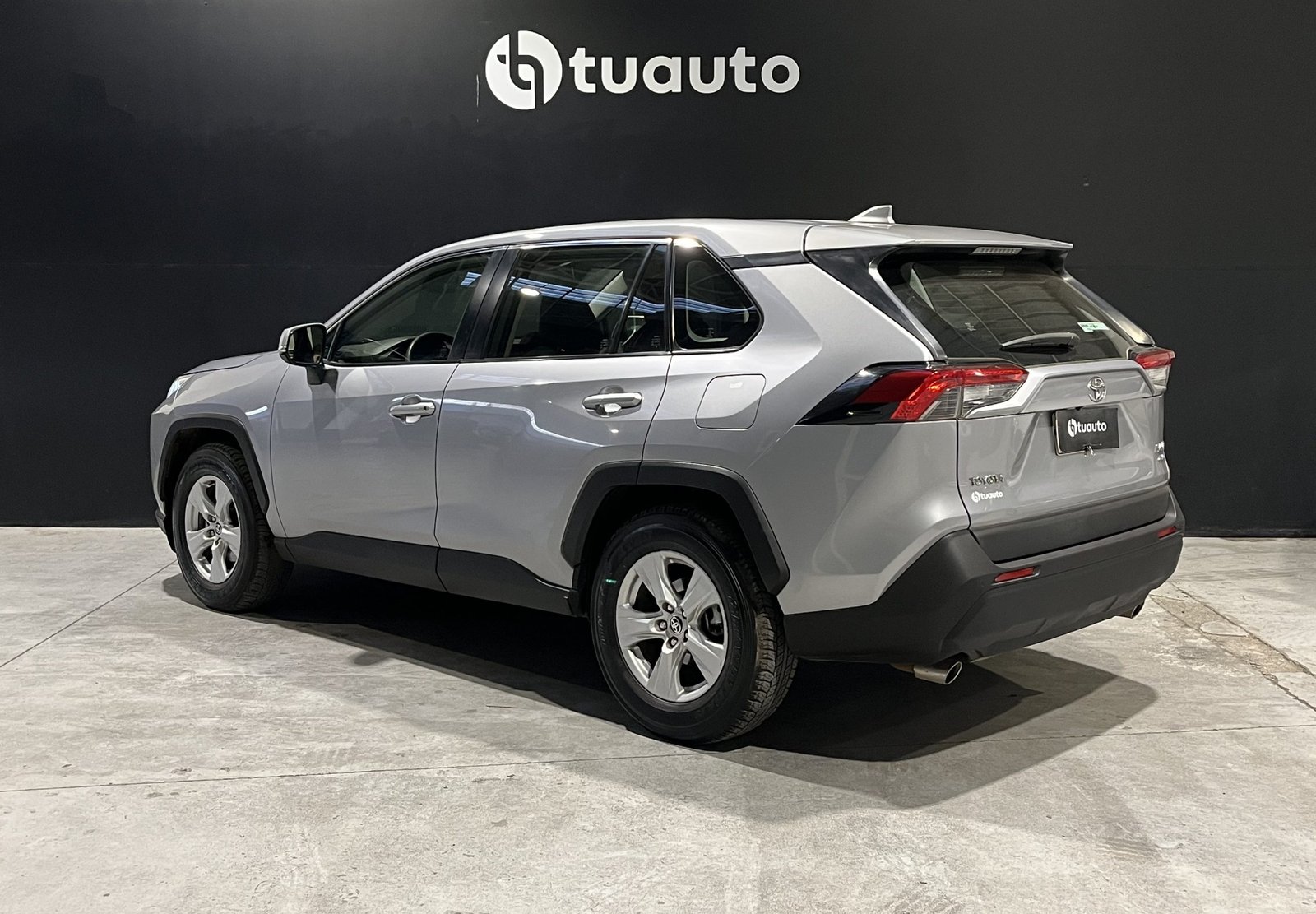 Toyota RAV4 2.0 LE MT 4X4 2021 - Imagen 7 de 14