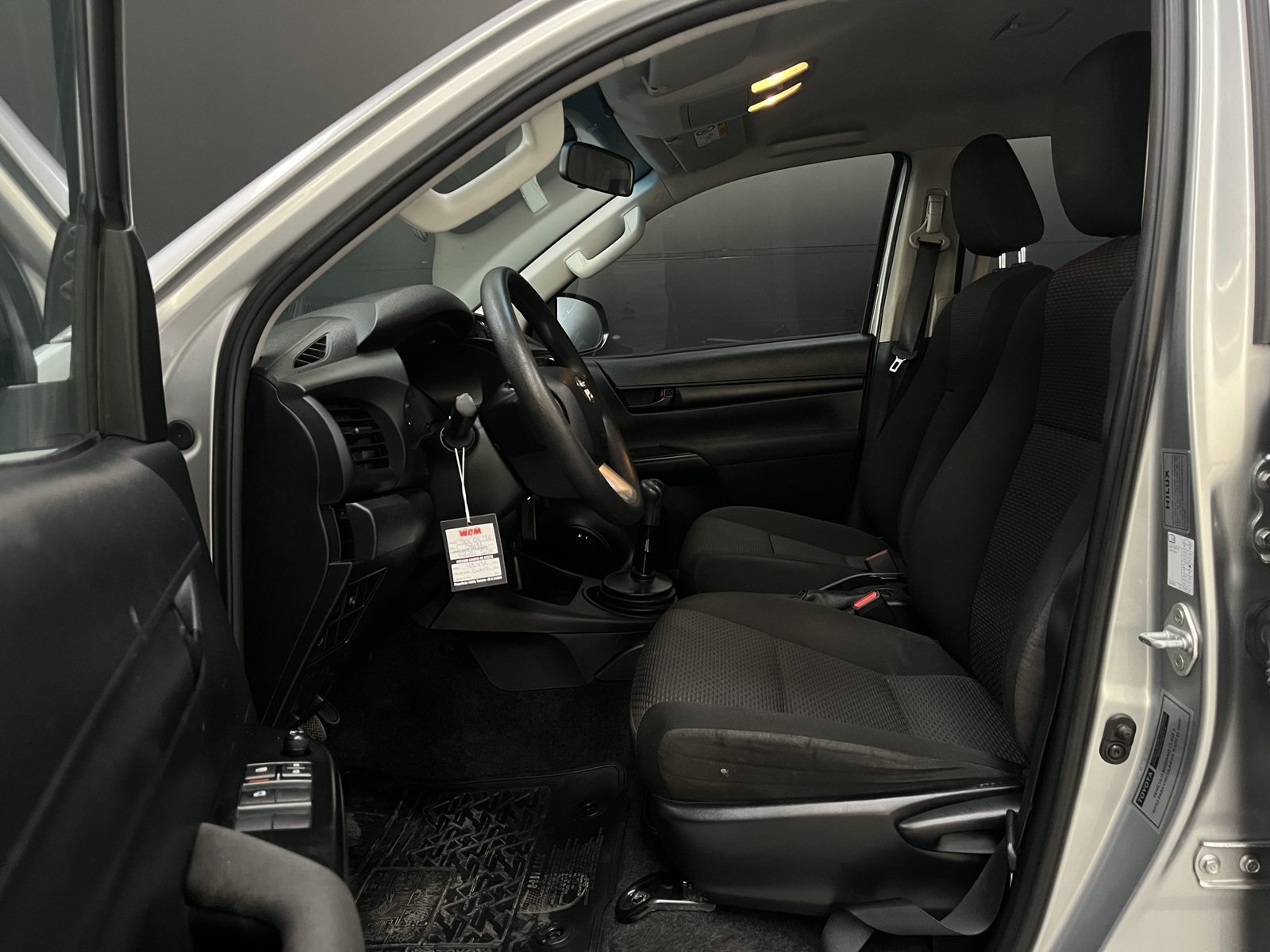 Toyota HILUX DX 2.4 MT 4X2 2021 - Imagen 13 de 18