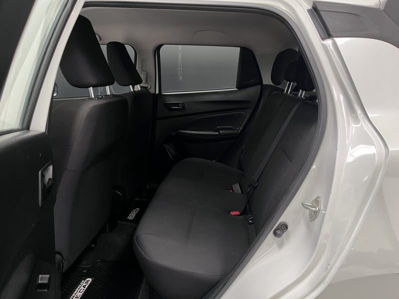 Suzuki SWIFT GLS HB 1.2 AUT 2019 - Imagen 9 de 16