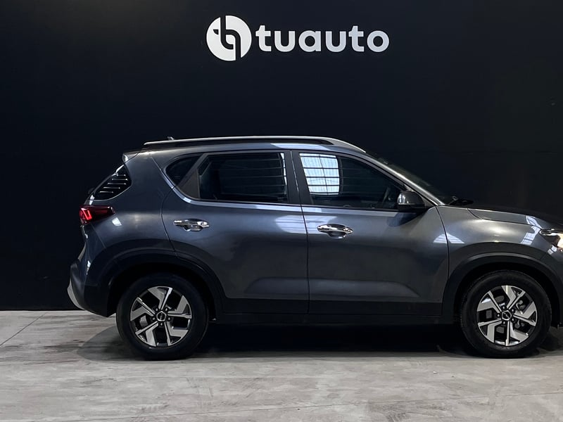 Kia SONET EX 1.5 MT 2022 - Imagen 3 de 19