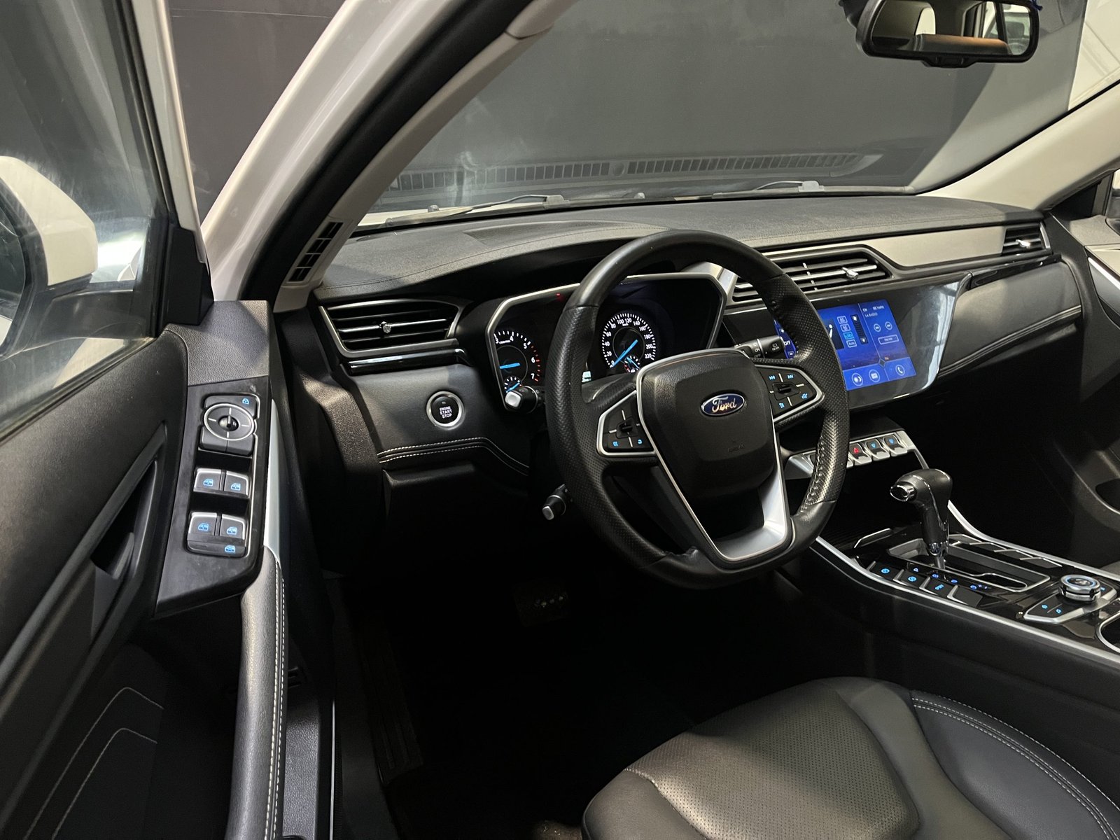 Ford TERRITORY TREND 1.5 AUT 2023 - Imagen 15 de 19