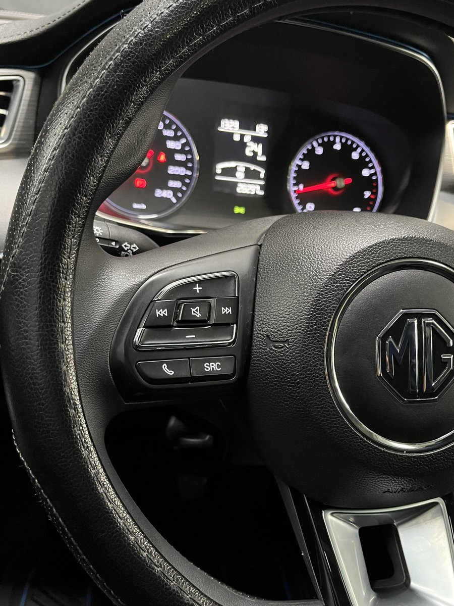 MG RX-5 MT COM 1.5 2024 - Imagen 16 de 16