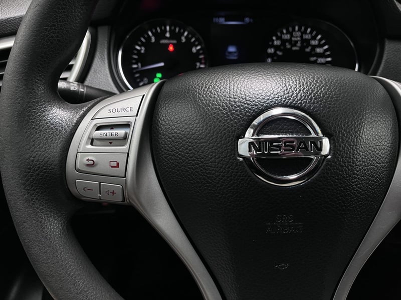 Nissan QASHQAI 2.0 SENSE MT 2017 - Imagen 16 de 19