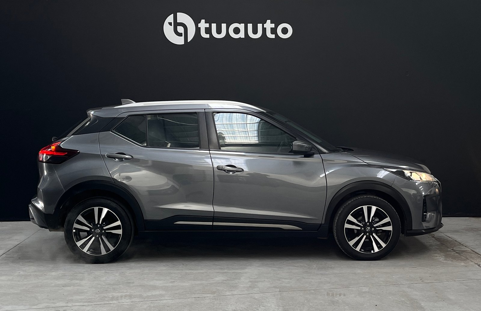 Nissan KICKS ADVANCE 1.6 MT 2022 - Imagen 3 de 18
