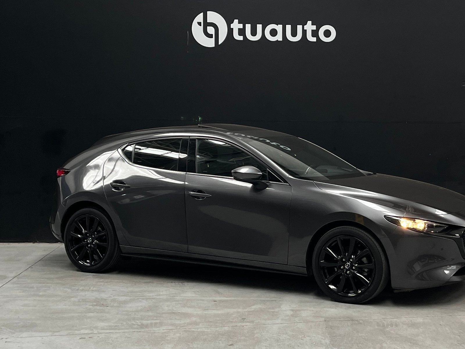 Mazda 3 HB 4X2 2.5 AUT 2023 - Foto 2 de 17