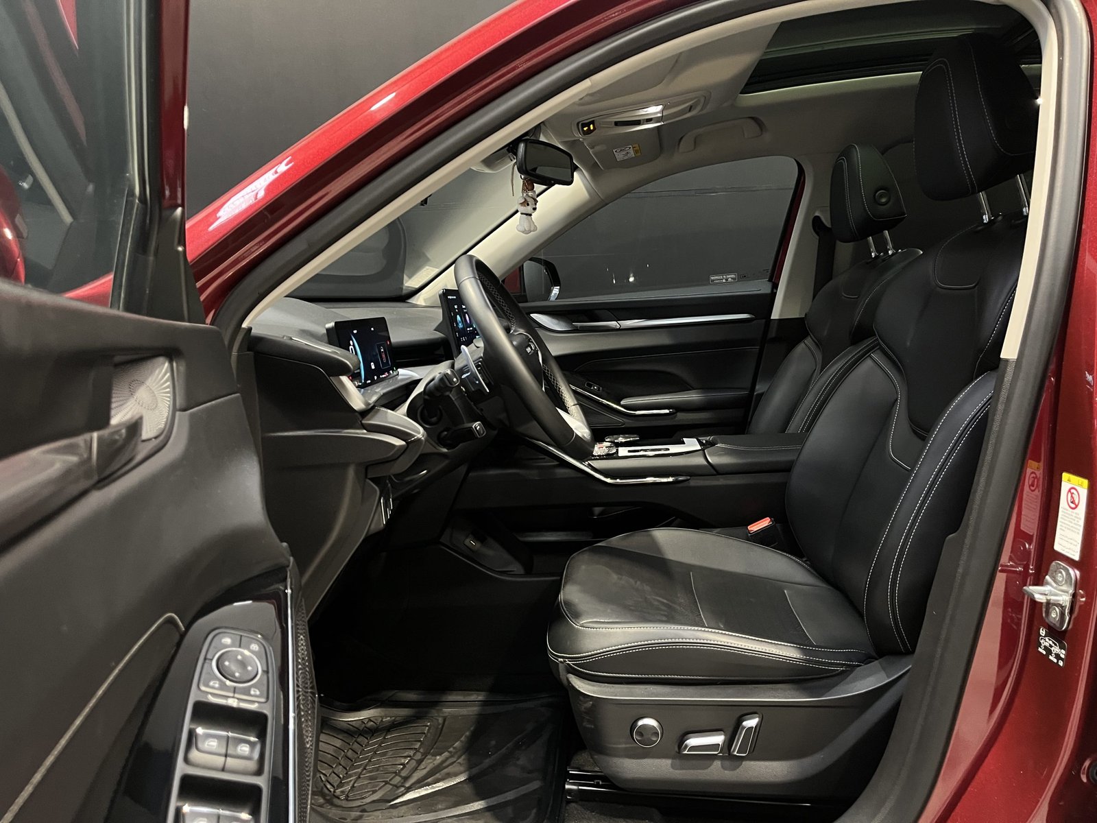 Haval H6 DELUXE 4X4 2.0 AUT 2023 - Imagen 13 de 19