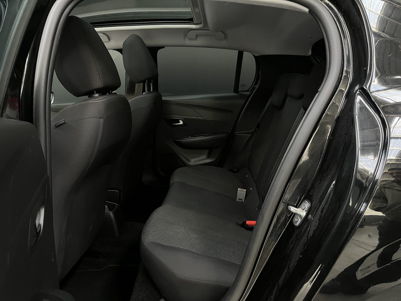 Peugeot 208 STYLE 1.2 MT 2023 - Imagen 10 de 19