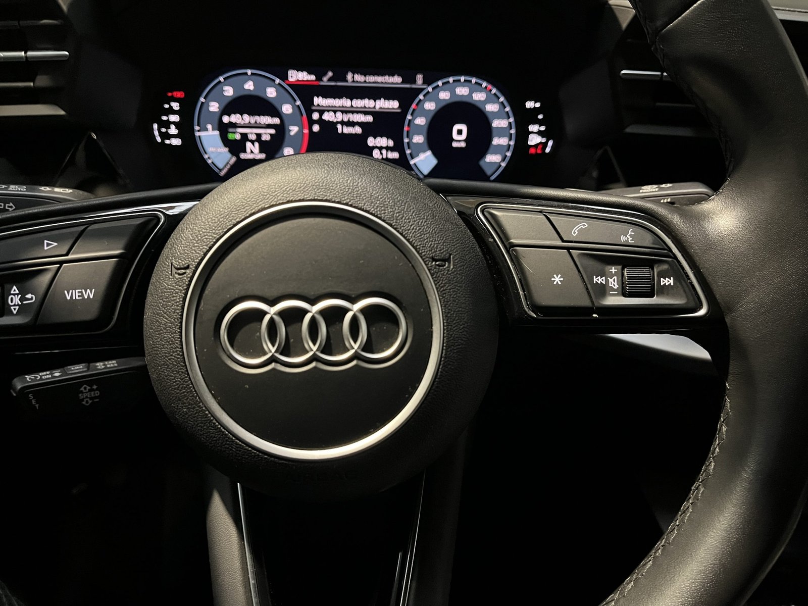 Audi A3 SEDAN 35 TFSI 1.4 AUT 2024 - Imagen 13 de 16