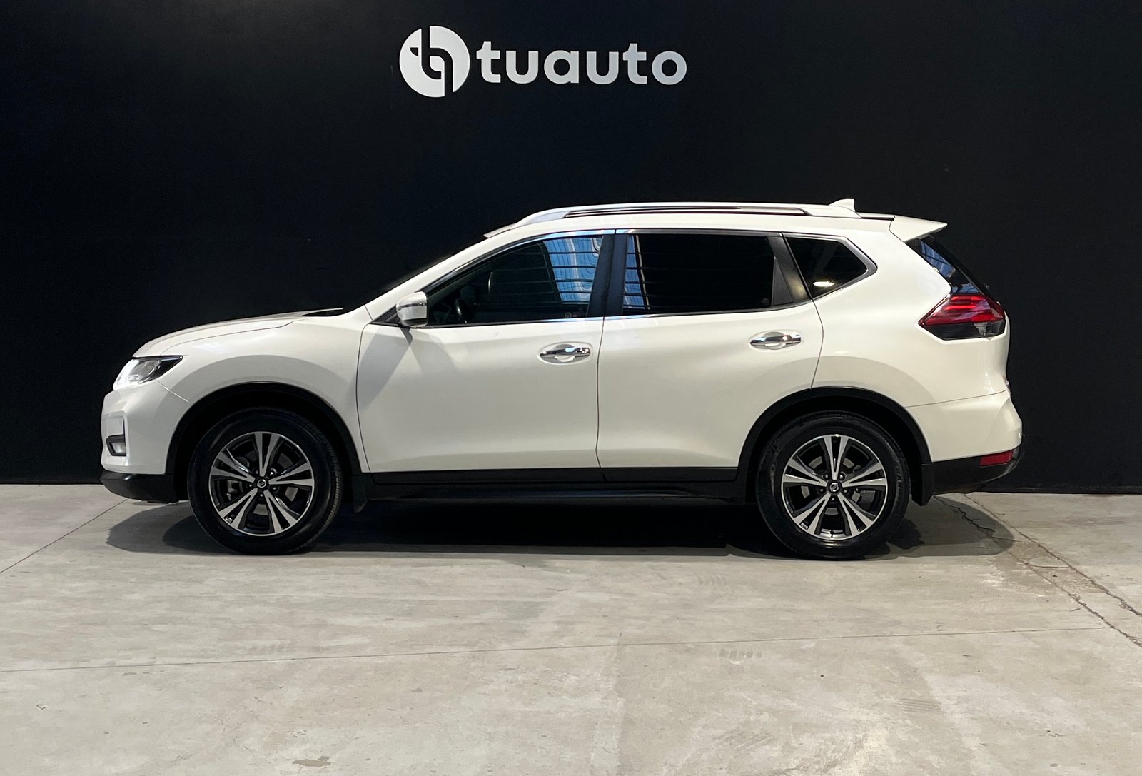 Nissan X-TRAIL ADVANCE CVT 2.5 AT 2023 - Imagen 7 de 20