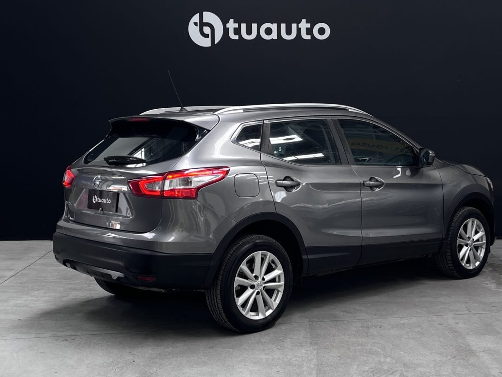 Nissan QASHQAI 2.0 SENSE MT 2017 - Foto 4 de 19