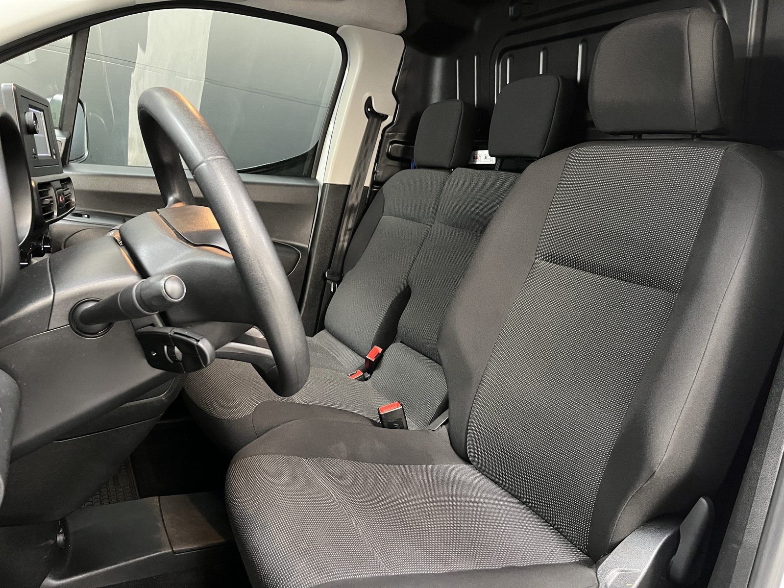Citroën CITROEN BERLINGO 1.5 HDI MT 2025 - Imagen 11 de 14
