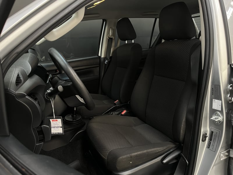 Toyota HILUX DX 2.4 MT 4X2 2021 - Imagen 15 de 18