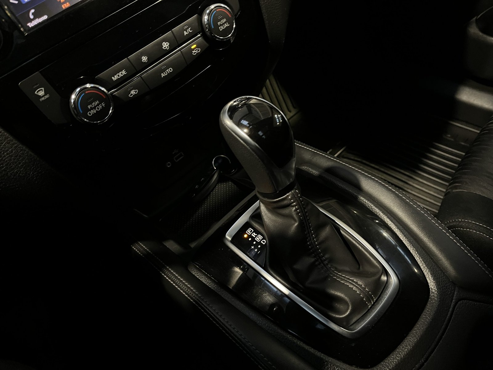 Nissan X-TRAIL ADVANCE CVT 2.5 AT 2023 - Imagen 16 de 20