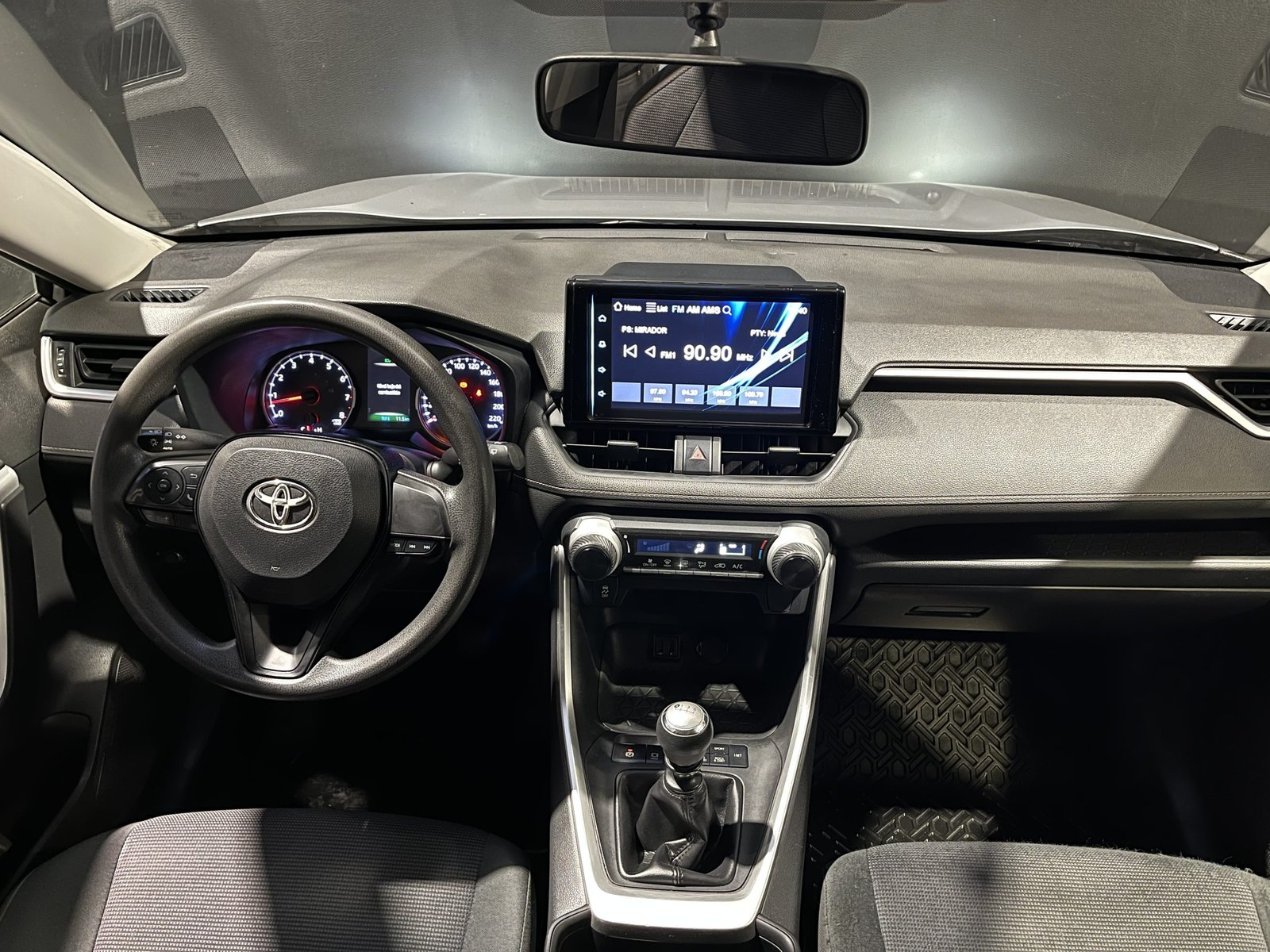 Toyota RAV4 2.0 LE MT 4X4 2021 - Imagen 10 de 14