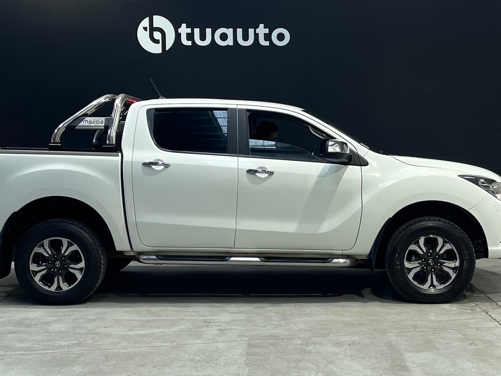 Mazda BT-50 SDX 4X4 3.2 AUT 2020 - Foto 3 de 20