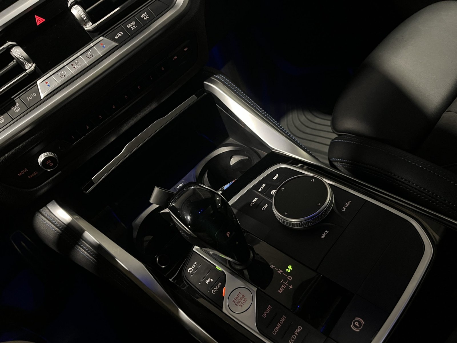 BMW 220I COUPE M SPORT 2.0 AUT 2023 - Imagen 15 de 18