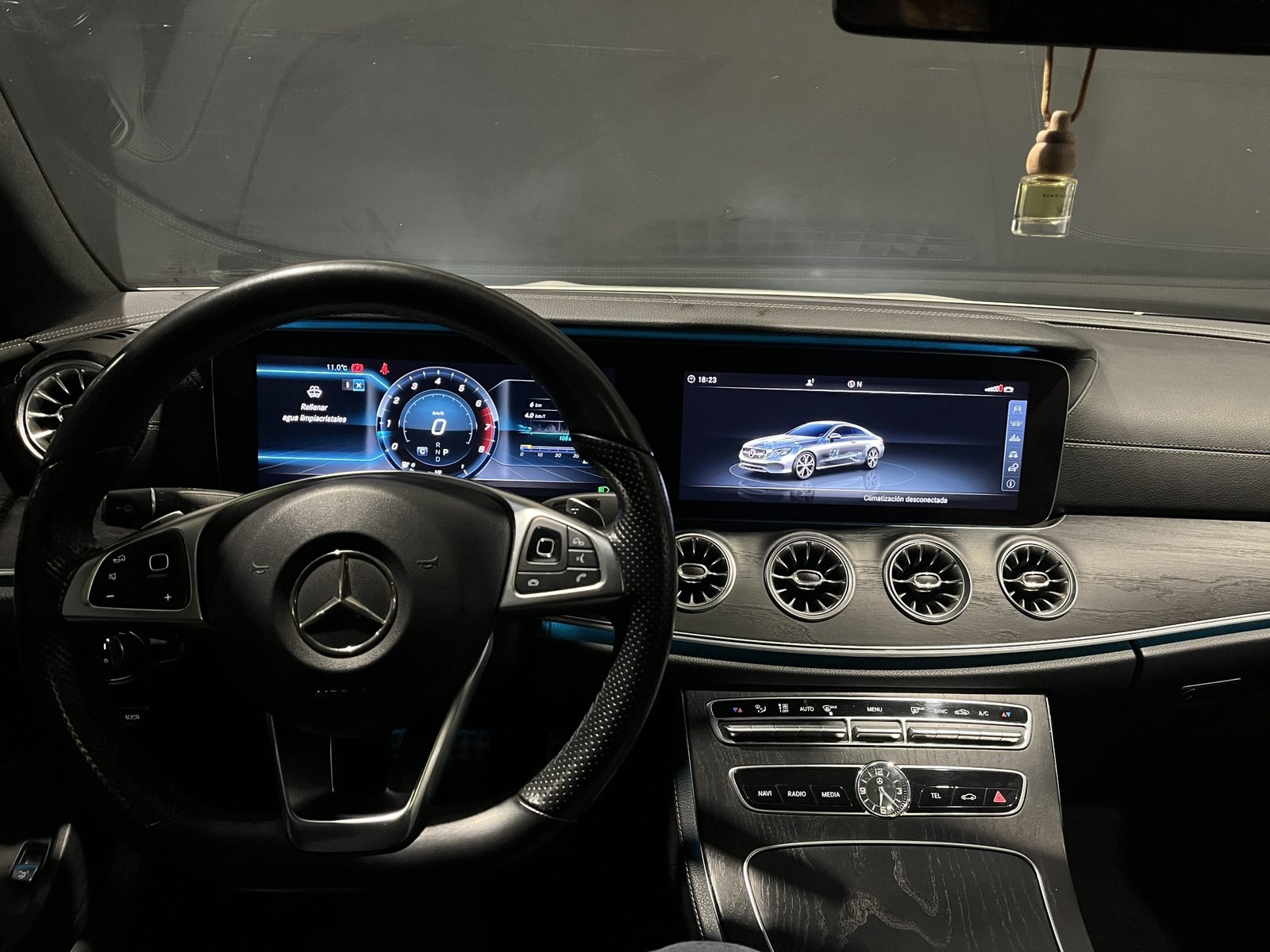 Mercedes-Benz E300 C COUPE 2.0 AT 2019 - Imagen 16 de 18