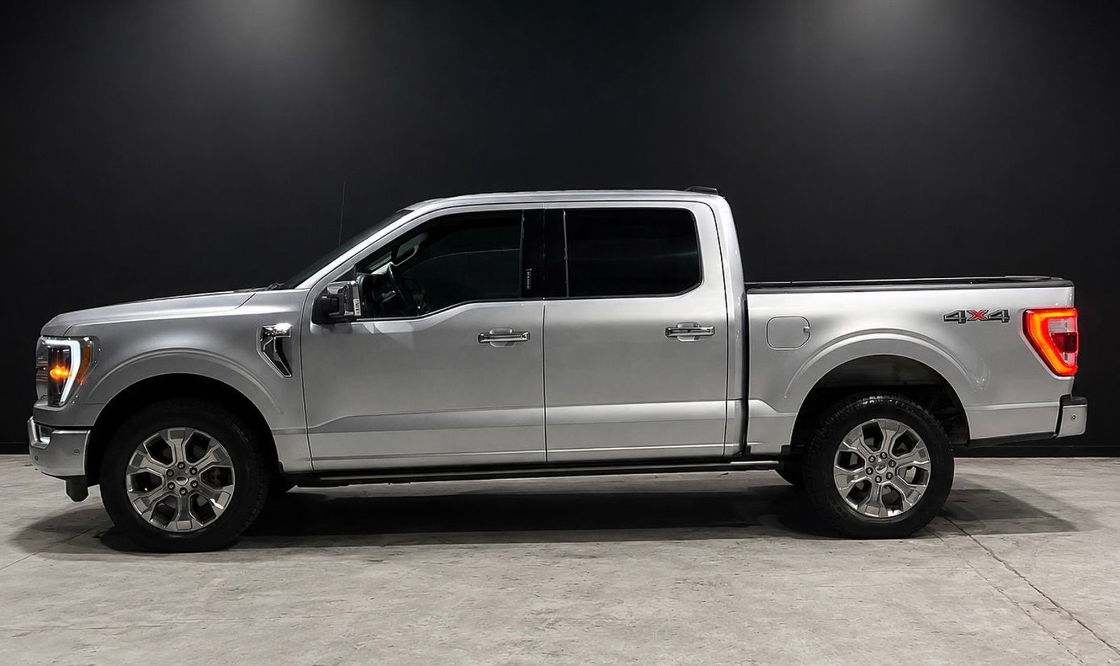 Ford F-150 PLATINUM 4X4 3.5 AUT 2022 - Imagen 7 de 19