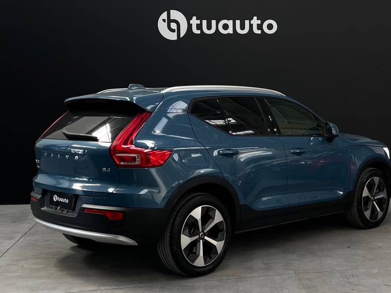 Volvo XC40 B4 PLUS 2.0 AUT 2024 - Imagen 4 de 17
